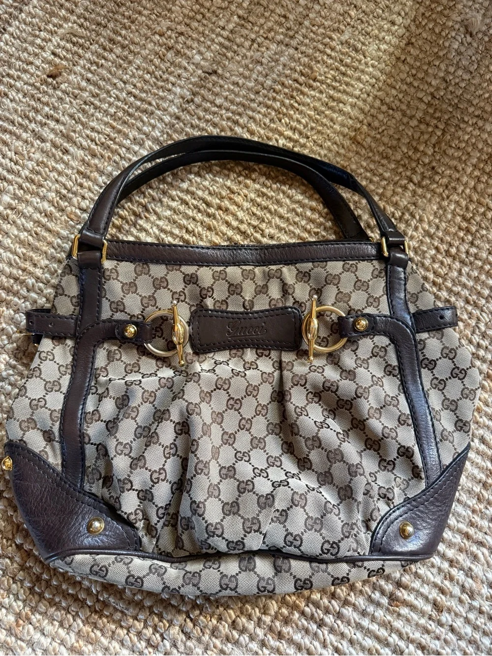 ⚜️ GUCCI VINTAGE GG CANVAS JOCKEY SHOULDER TOTE BROWN ⚜️